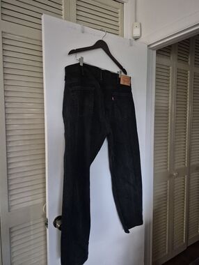 Levi's Men's Black Straight-Leg Jeans